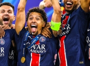 开云体育app-高潮迭起，欧预赛球员诠释顶级赛事精神