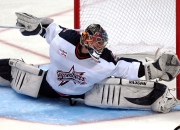 开云官方app入口-篮网打穿凯尔特人，霍勒迪在西决生死战接管比赛，宿命交织的攻防启示录