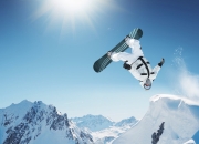 开云体育入口-当纪录之夜遭遇惊天逆转，苏亚雷斯里程碑与拜仁翻盘红牛的命运交响