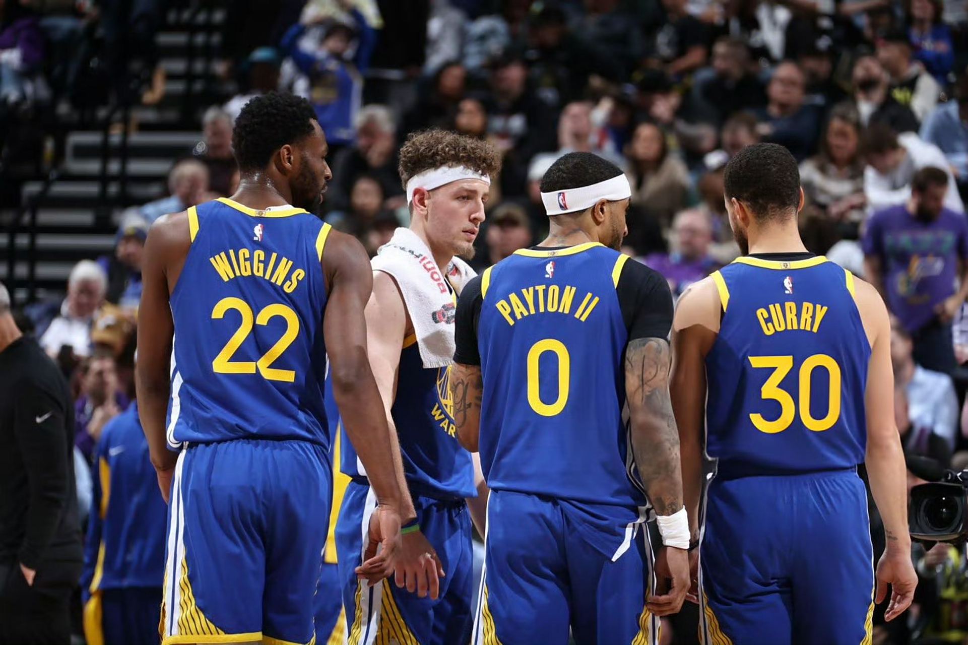 关于勇士险胜美国男篮，克莱爆发神勇的信息