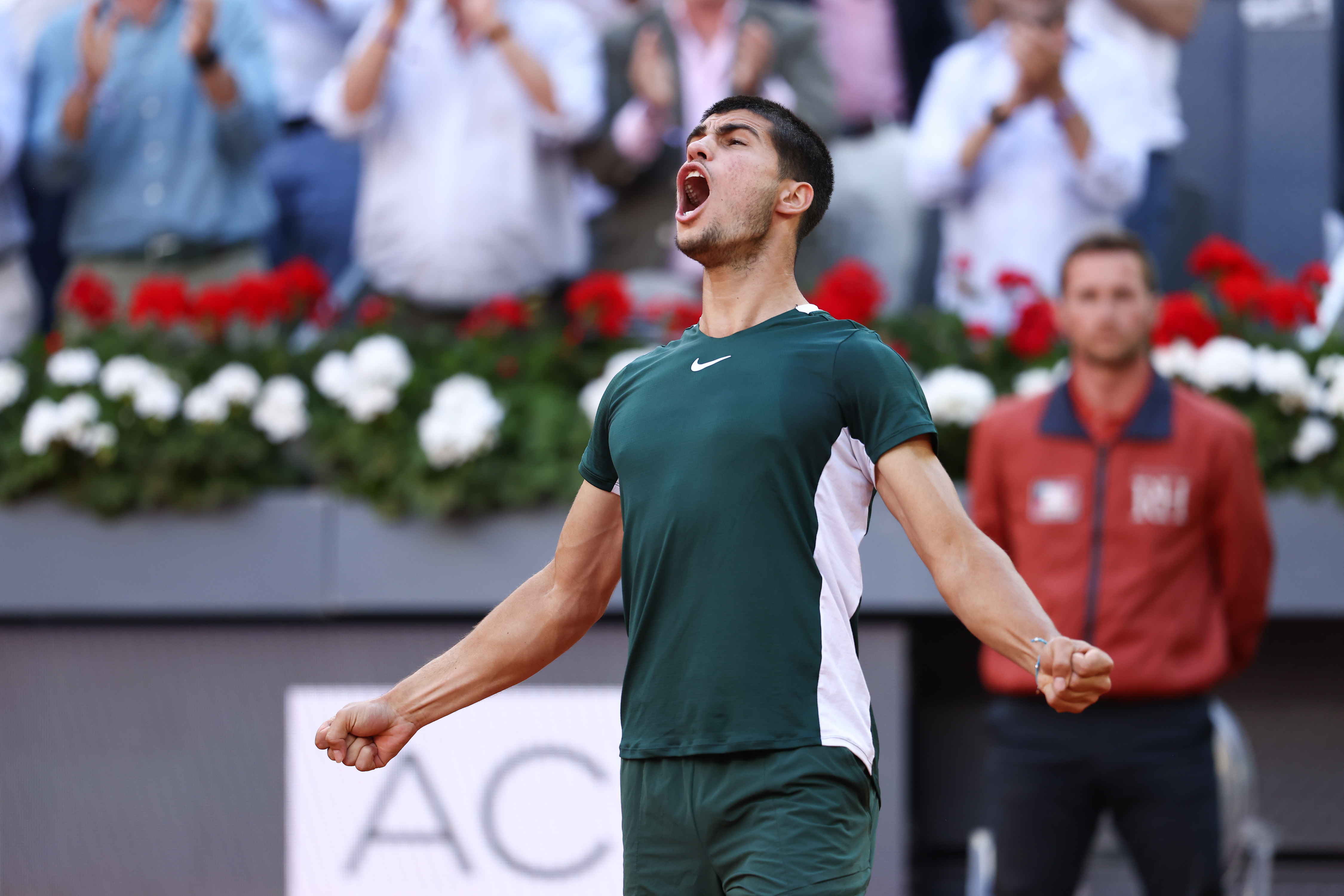 欧洲网球队绝杀世界网球队,阿尔卡拉斯统治全场的简单介绍 欧洲网球队绝杀世界网球队,阿尔卡拉斯统治全场的简单介绍