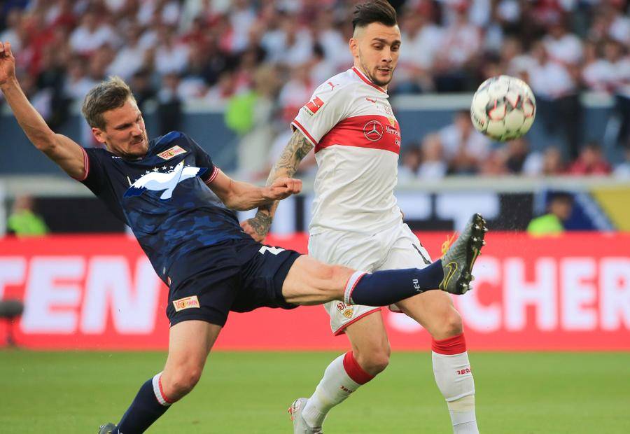 关于斯图加特年轻球员崭露头角，带领球队冲击前列的信息