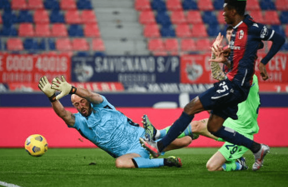 包含斯佩齐亚客场失利，降级压力持续加大的词条