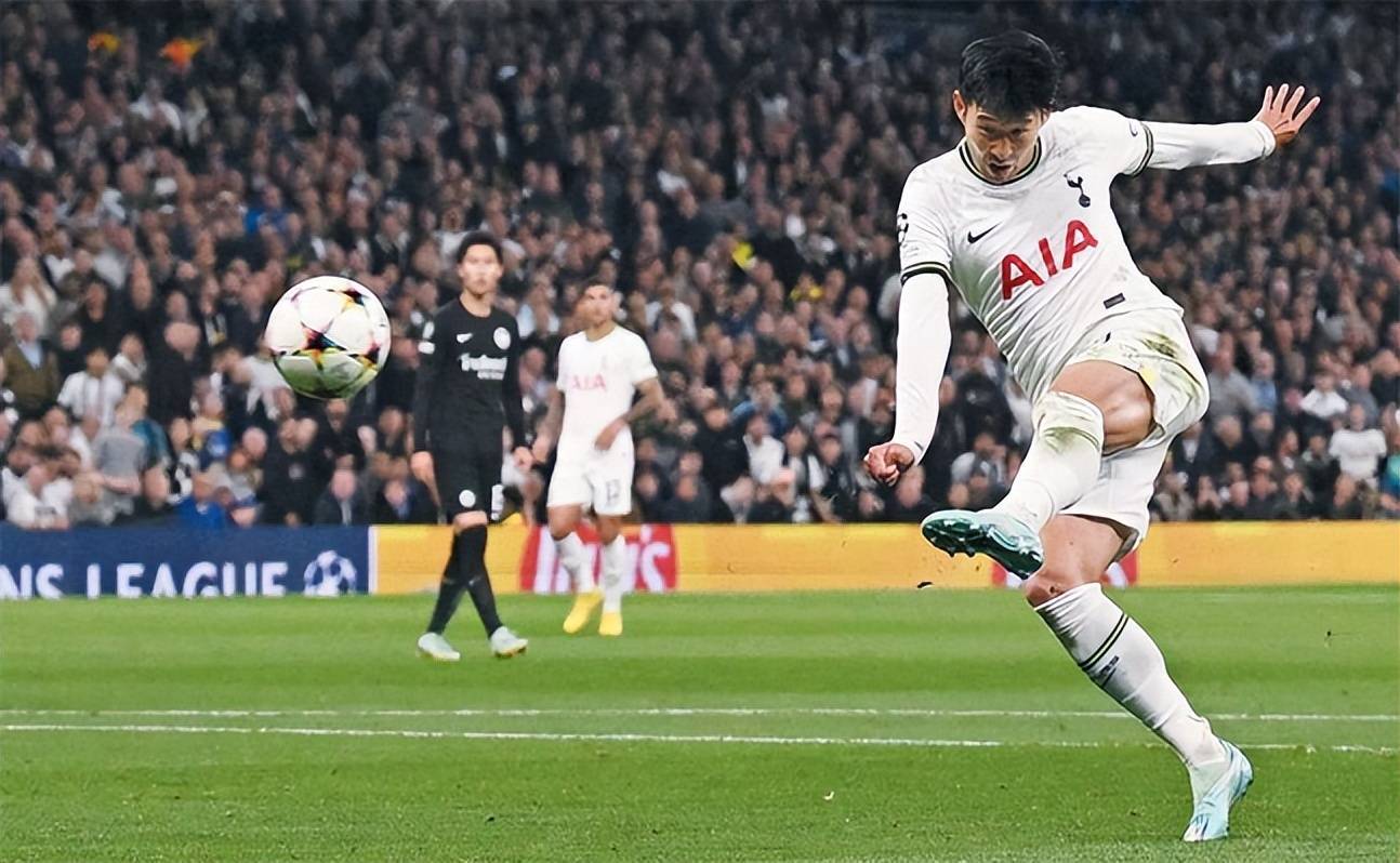 关于韩国球队惊艳！蔚山现代力克对手晋级淘汰赛的信息