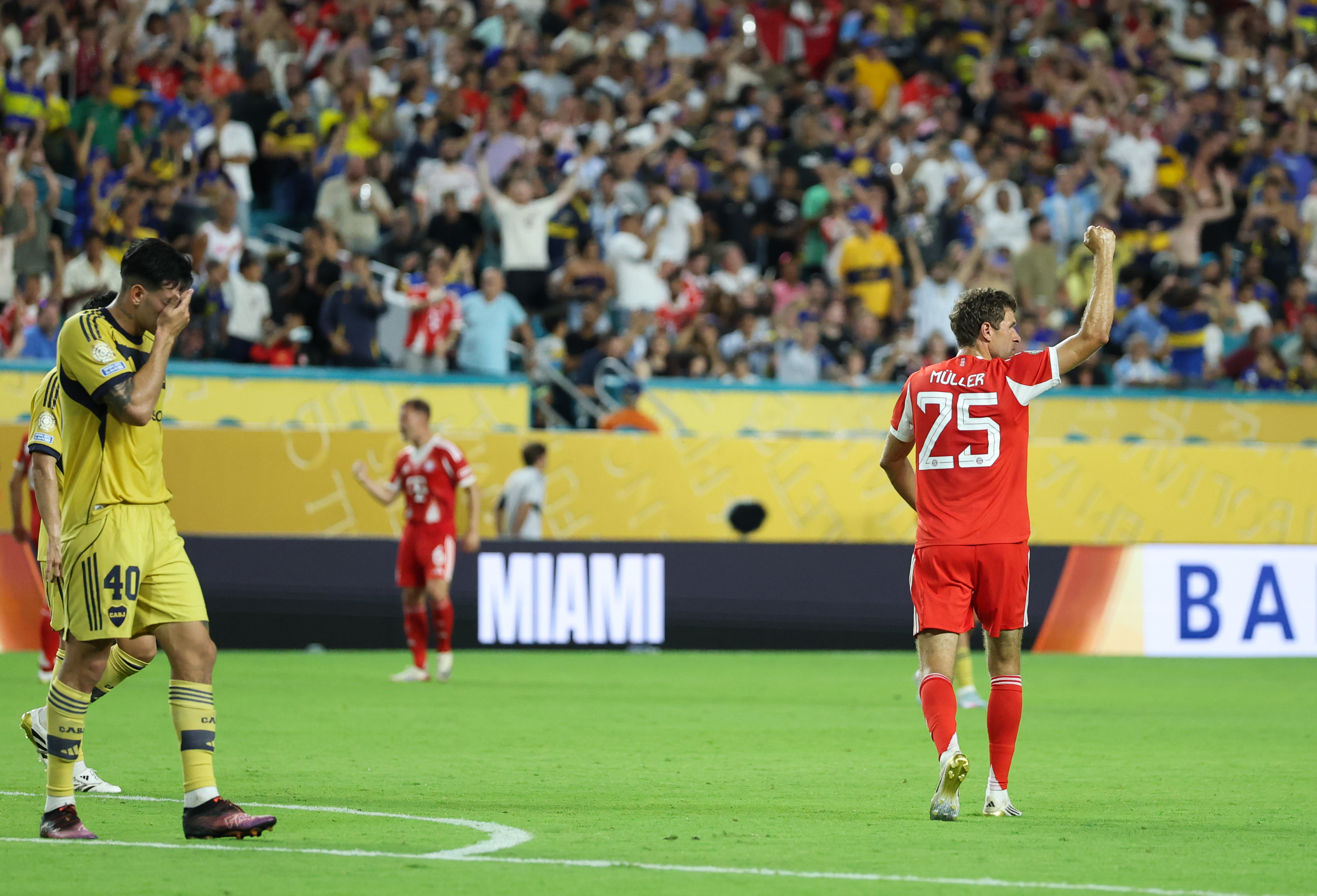 拜仁慕尼黑中场受伤，对球队实力造成影响的简单介绍